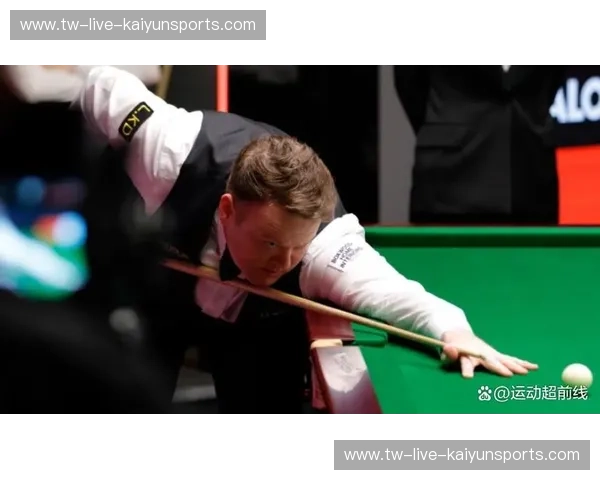 斯诺克巅峰对决：“巫师”特鲁姆普与“墨菲”的王者之战